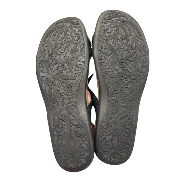 Naot Carmen Pewter Metallic Leather Adjustable Hook & Loop Comfort Sandals - Picture 7 of 8